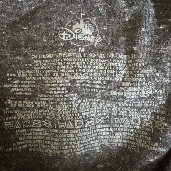 Disney Women’s Gray Mickey Mouse Pocket T-Shirt Size Medium - Picture 4 of 5